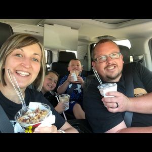 Meet your Posher, Mandy